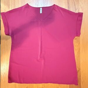 Women's V-Neck Top - Berry color